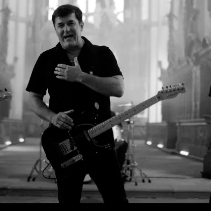 INEKAFE vydali nový singl „Keď odchádza niekto“