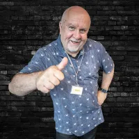 HVĚZDNÝ HOST ROCK RADIA: JIRKA RŮŽEK