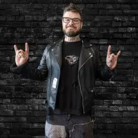 HVĚZDNÝ HOST ROCK RADIO: KUBA RYBA